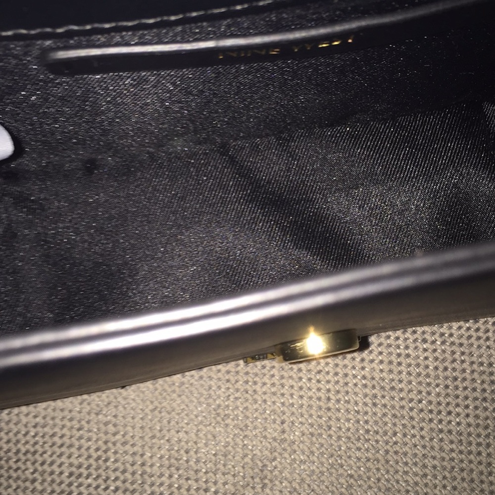 Purse - Picture 2 of 2